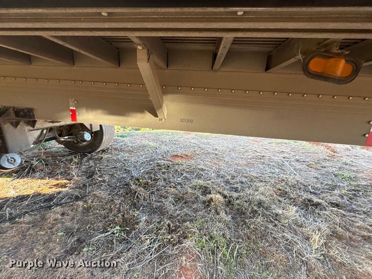 image for item ET1449 2002 Reitnouer side curtain trailer