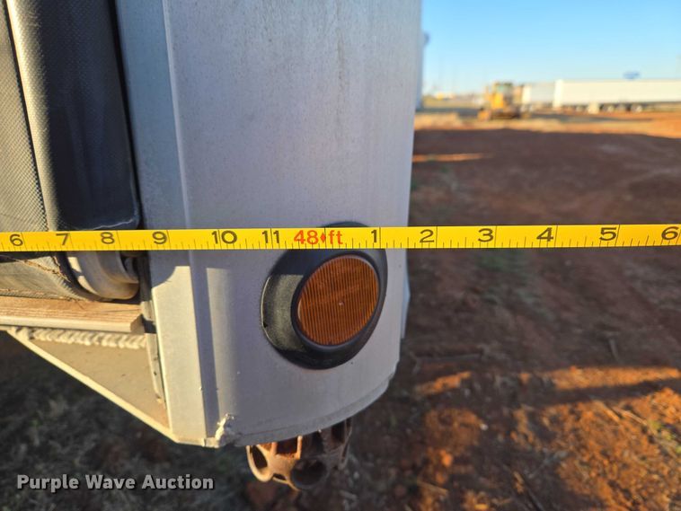 image for item ET1452 2007 Reitnouer side curtain trailer