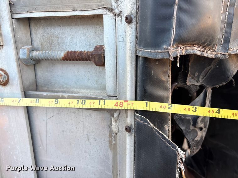 image for item ET1453 2007 Reitnouer side curtain trailer