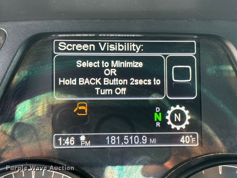 image for item ET1713 2020 Peterbilt 579 semi truck