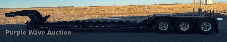 image for item ET4376 1976 Talbert T3D-35RG-T1 lowboy equipment trailer