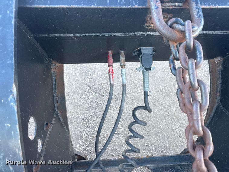 image for item ET4376 1976 Talbert T3D-35RG-T1 lowboy equipment trailer