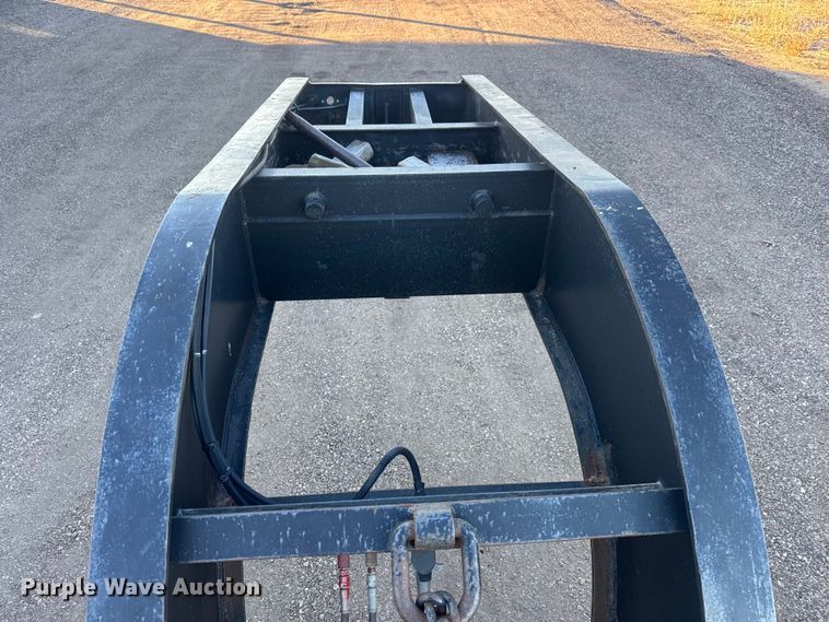 image for item ET4376 1976 Talbert T3D-35RG-T1 lowboy equipment trailer