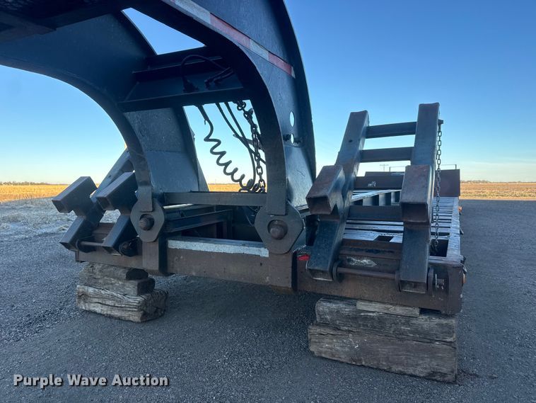 image for item ET4376 1976 Talbert T3D-35RG-T1 lowboy equipment trailer