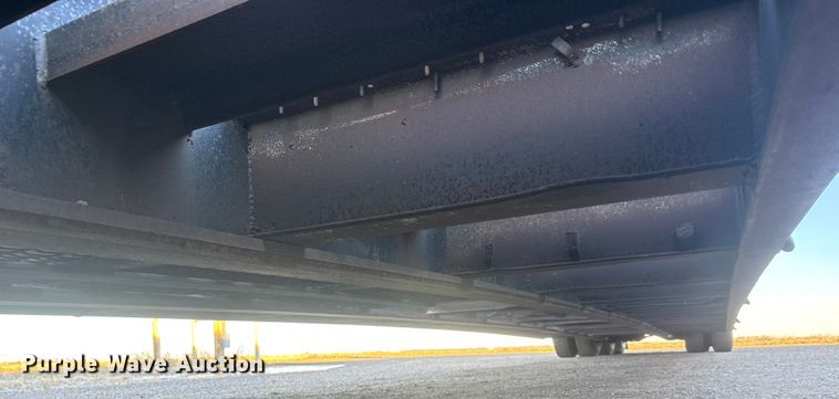 image for item ET4376 1976 Talbert T3D-35RG-T1 lowboy equipment trailer