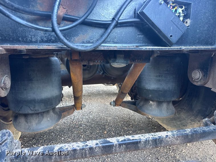 image for item ET4376 1976 Talbert T3D-35RG-T1 lowboy equipment trailer