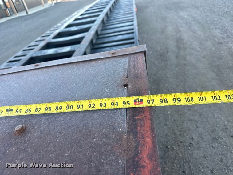 image for item ET4376 1976 Talbert T3D-35RG-T1 lowboy equipment trailer