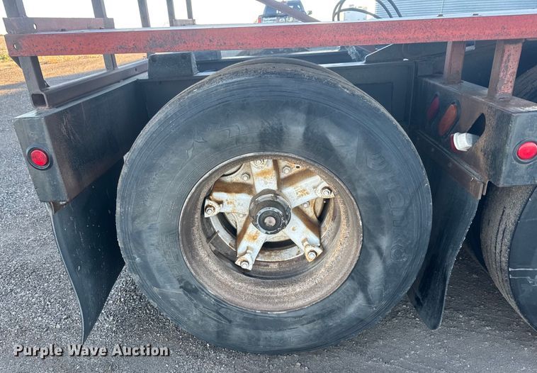 image for item ET4376 1976 Talbert T3D-35RG-T1 lowboy equipment trailer