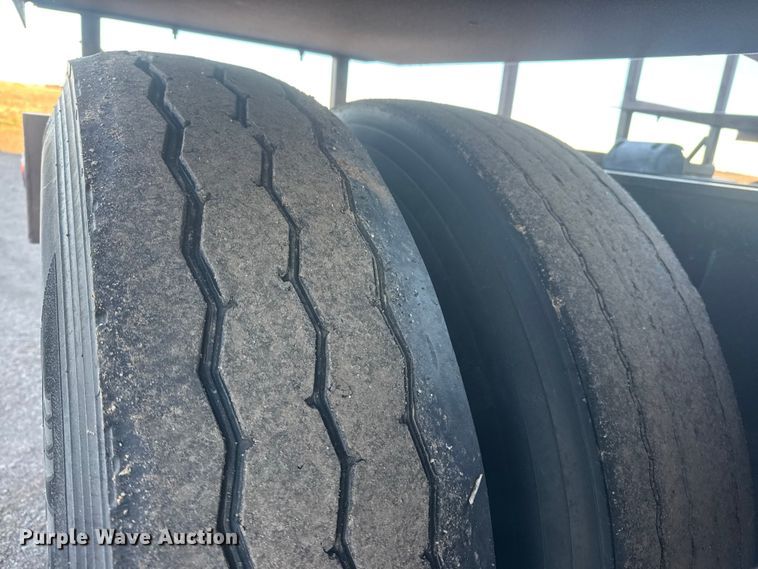 image for item ET4376 1976 Talbert T3D-35RG-T1 lowboy equipment trailer