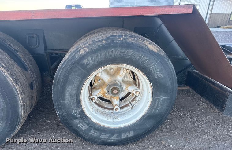 image for item ET4376 1976 Talbert T3D-35RG-T1 lowboy equipment trailer