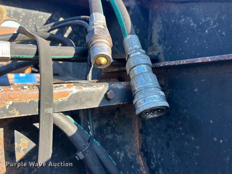 image for item ET6966 2000 Trail King equipment trailer