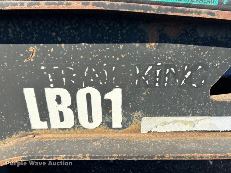 image for item ET6966 2000 Trail King equipment trailer