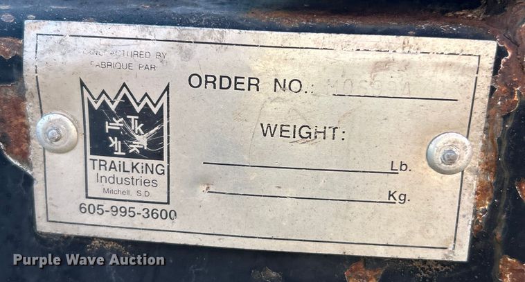 image for item ET6966 2000 Trail King equipment trailer