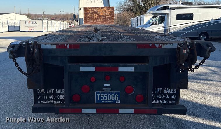 image for item ET8643 1986 Fruehauf PB80-F2-40 flatbed trailer