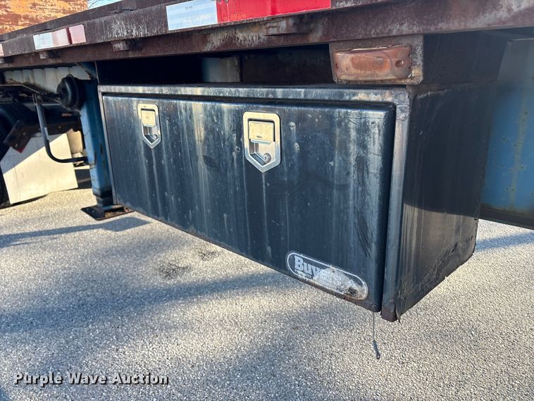 image for item ET8643 1986 Fruehauf PB80-F2-40 flatbed trailer