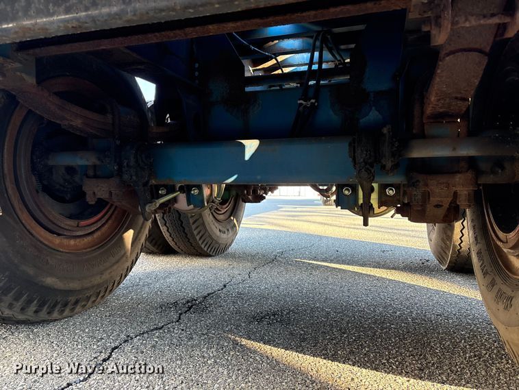 image for item ET8643 1986 Fruehauf PB80-F2-40 flatbed trailer