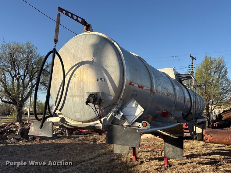 image for item EU0405 2012 Troxell Company tank trailer