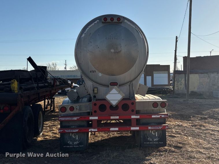 image for item EU0405 2012 Troxell Company tank trailer