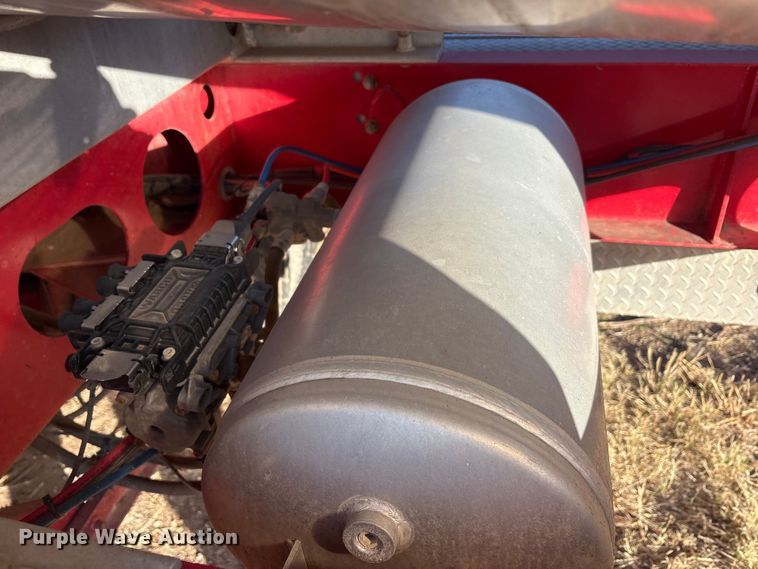 image for item EU0405 2012 Troxell Company tank trailer