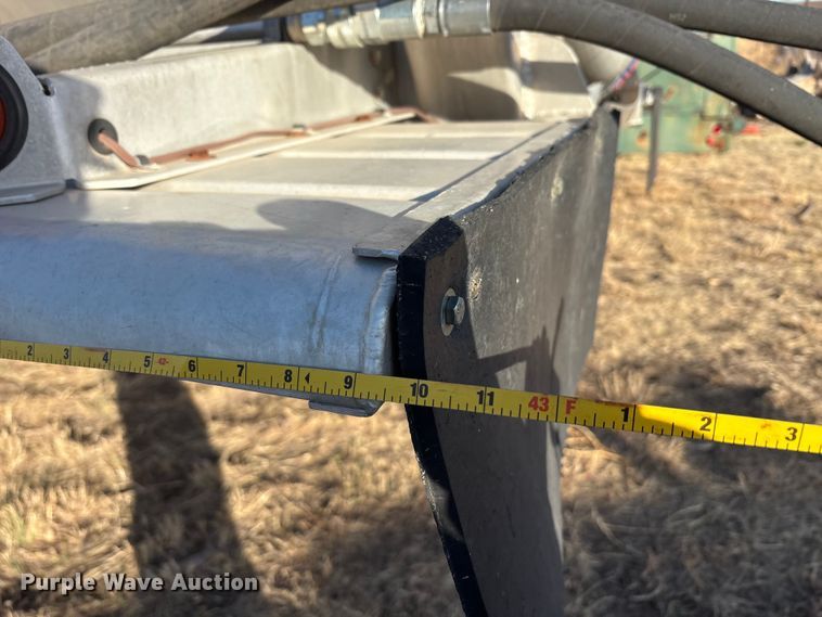 image for item EU0405 2012 Troxell Company tank trailer