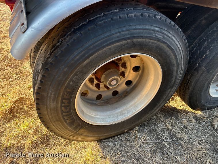 image for item EU0405 2012 Troxell Company tank trailer