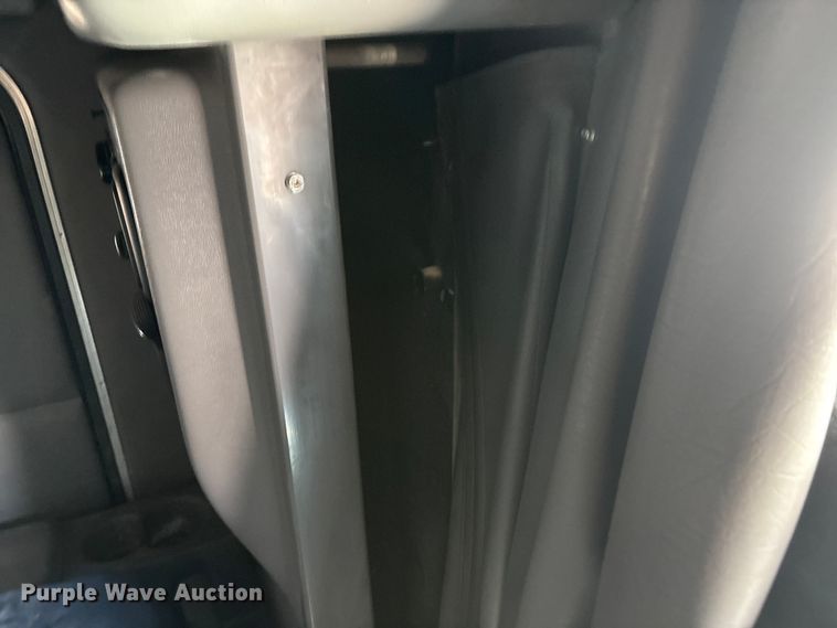 image for item EU4962 2016 Peterbilt 389 semi truck