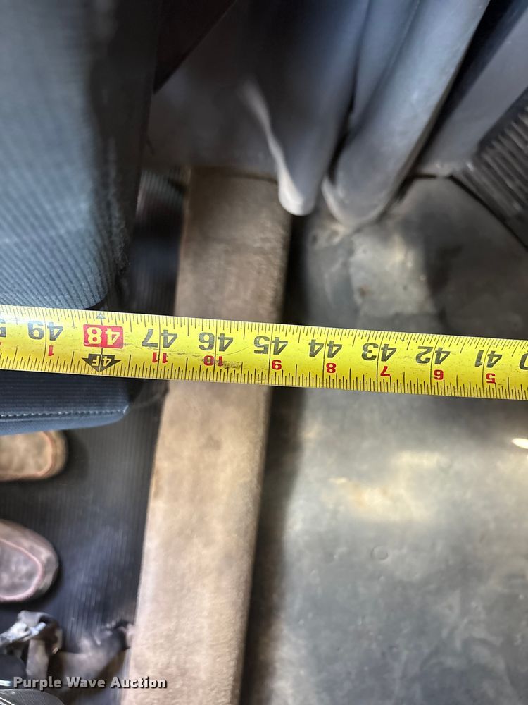 image for item EU4962 2016 Peterbilt 389 semi truck