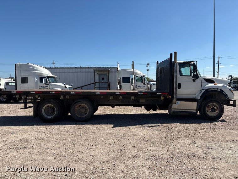 image for item EU7444 2015 International 7600 dump flatbed truck