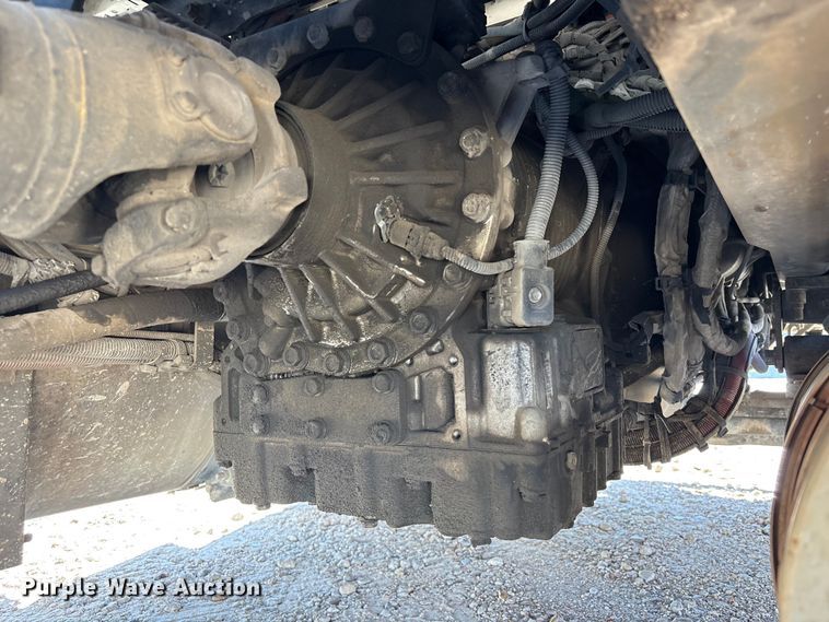 image for item EU7444 2015 International 7600 dump flatbed truck