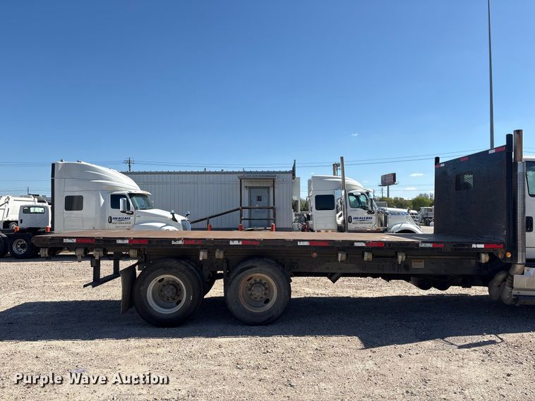 image for item EU7444 2015 International 7600 dump flatbed truck