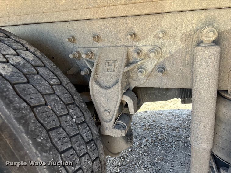 image for item EU7444 2015 International 7600 dump flatbed truck