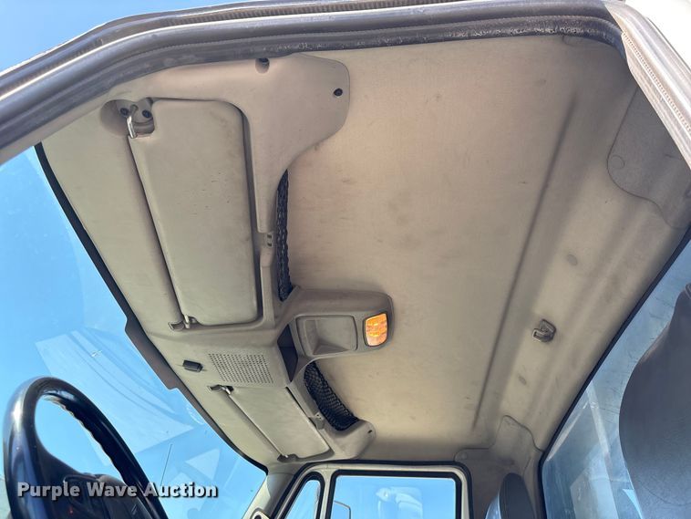 image for item EU7444 2015 International 7600 dump flatbed truck