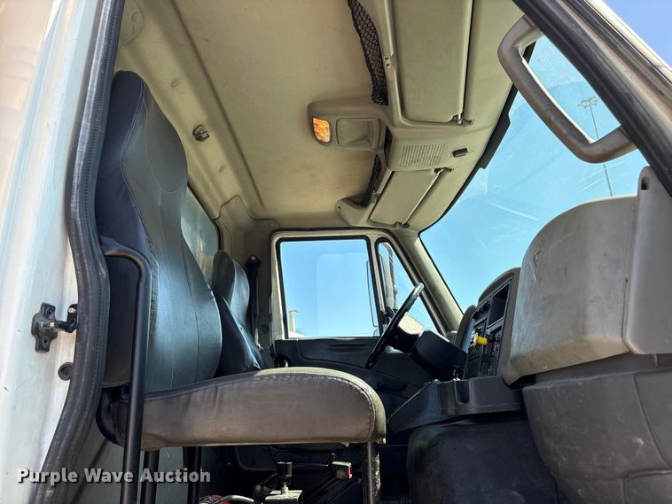 image for item EU7444 2015 International 7600 dump flatbed truck