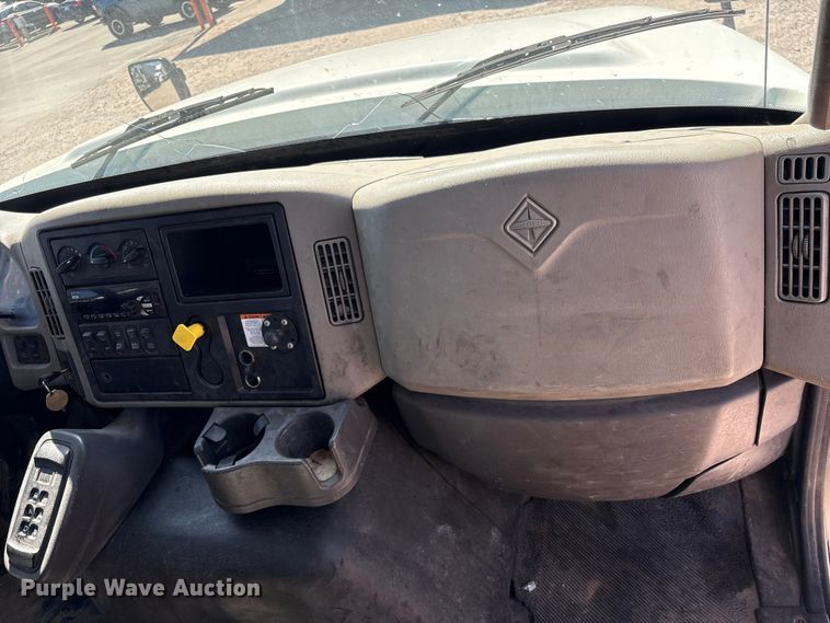 image for item EU7444 2015 International 7600 dump flatbed truck