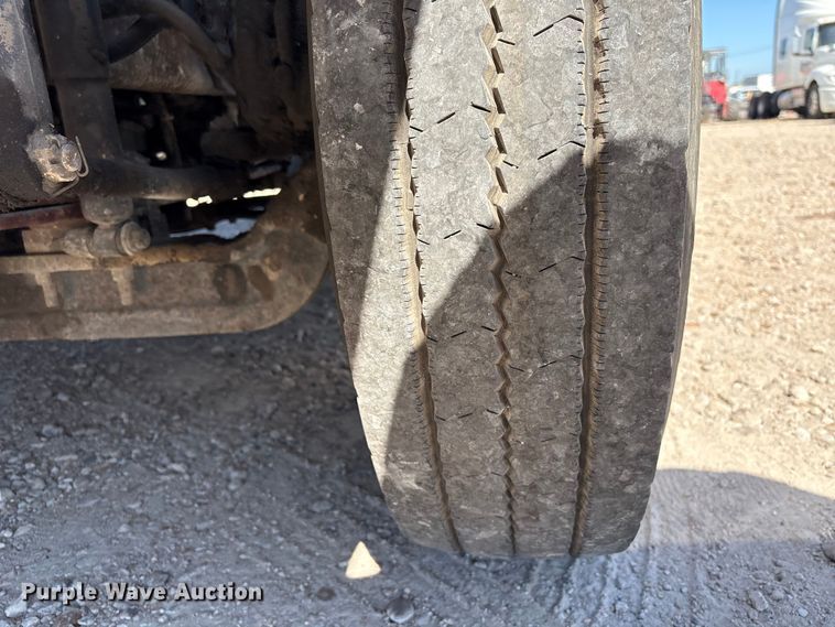 image for item EU7444 2015 International 7600 dump flatbed truck