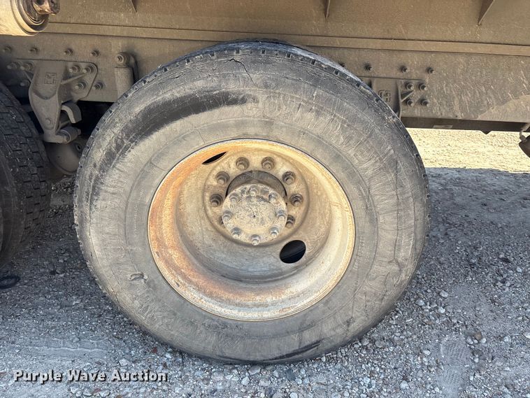 image for item EU7444 2015 International 7600 dump flatbed truck