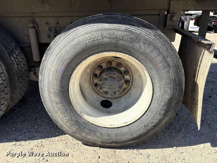 image for item EU7444 2015 International 7600 dump flatbed truck