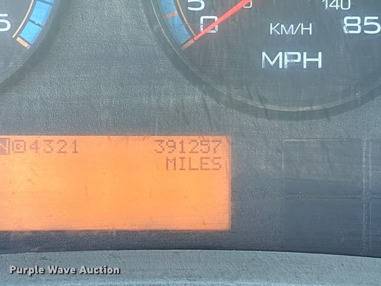 image for item EU7444 2015 International 7600 dump flatbed truck