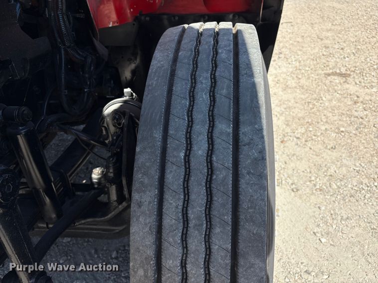 image for item EU7445 2016 International 7600 truck cab and chassis