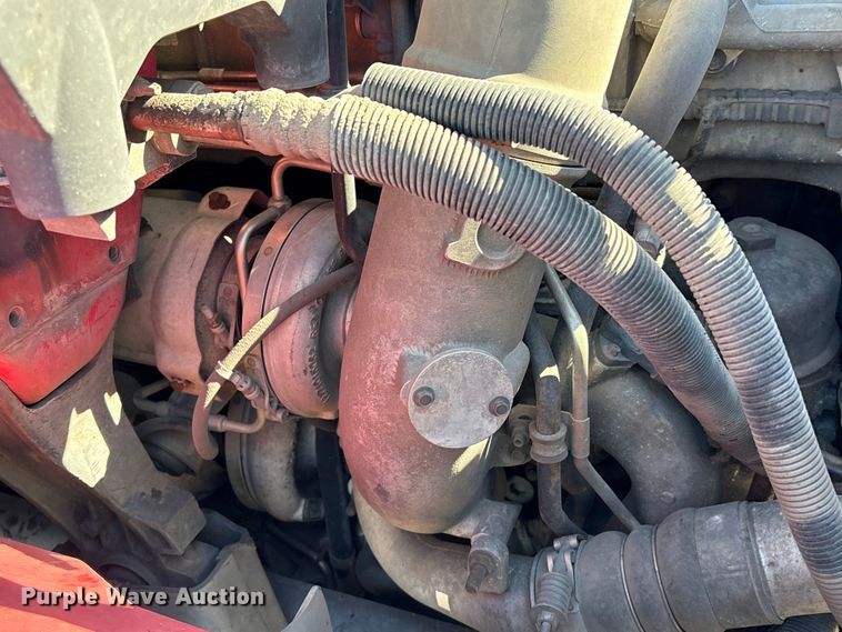 image for item EU7446 2015 International 7600 truck cab and chassis