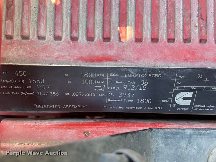 image for item EU7447 2015 International LF687 semi truck