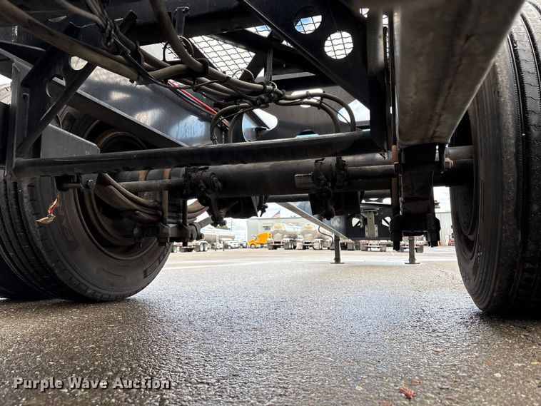 image for item EU8533 2018 CIMC SZJ9347TJZ54 container trailer