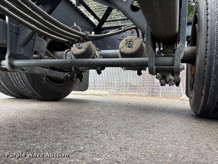 image for item EU8534 2018 CIMC SZJ9347TJZ54 container trailer