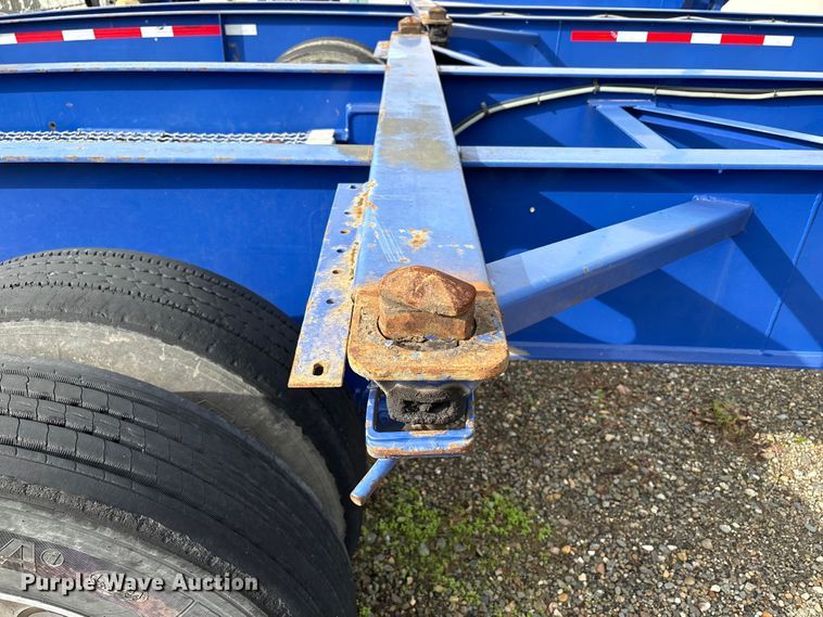 image for item EU8543 2013 Reinke container trailer