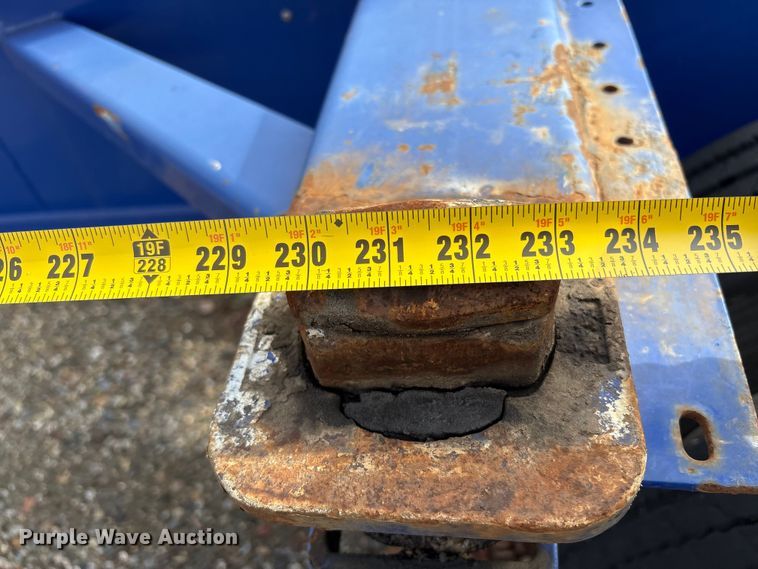 image for item EU8543 2013 Reinke container trailer