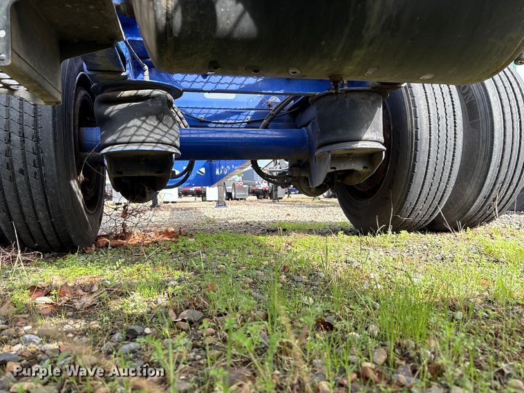 image for item EU8543 2013 Reinke container trailer