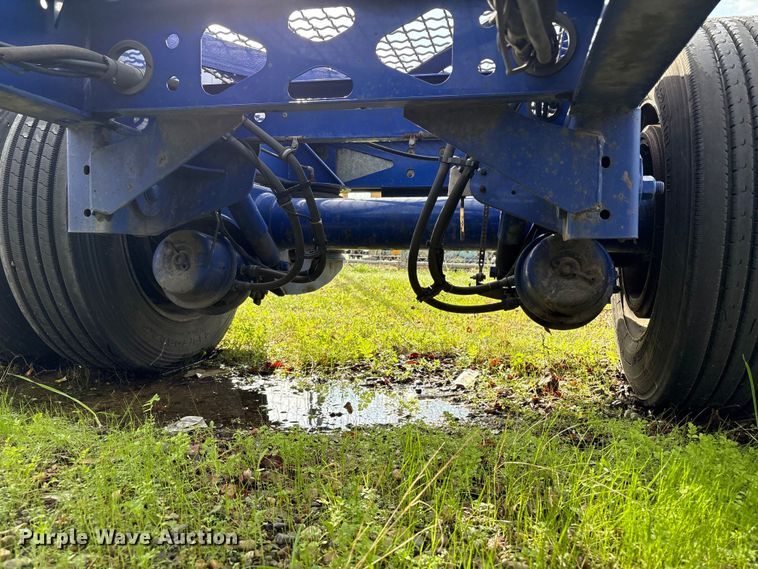 image for item EU8543 2013 Reinke container trailer