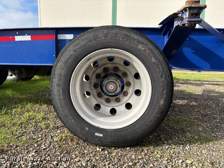 image for item EU8543 2013 Reinke container trailer