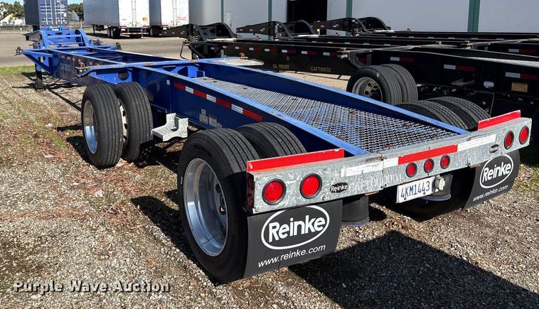 image for item EU8552 2013 Reinke container trailer