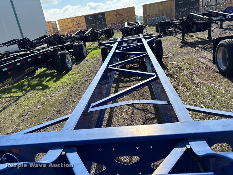 image for item EU8552 2013 Reinke container trailer